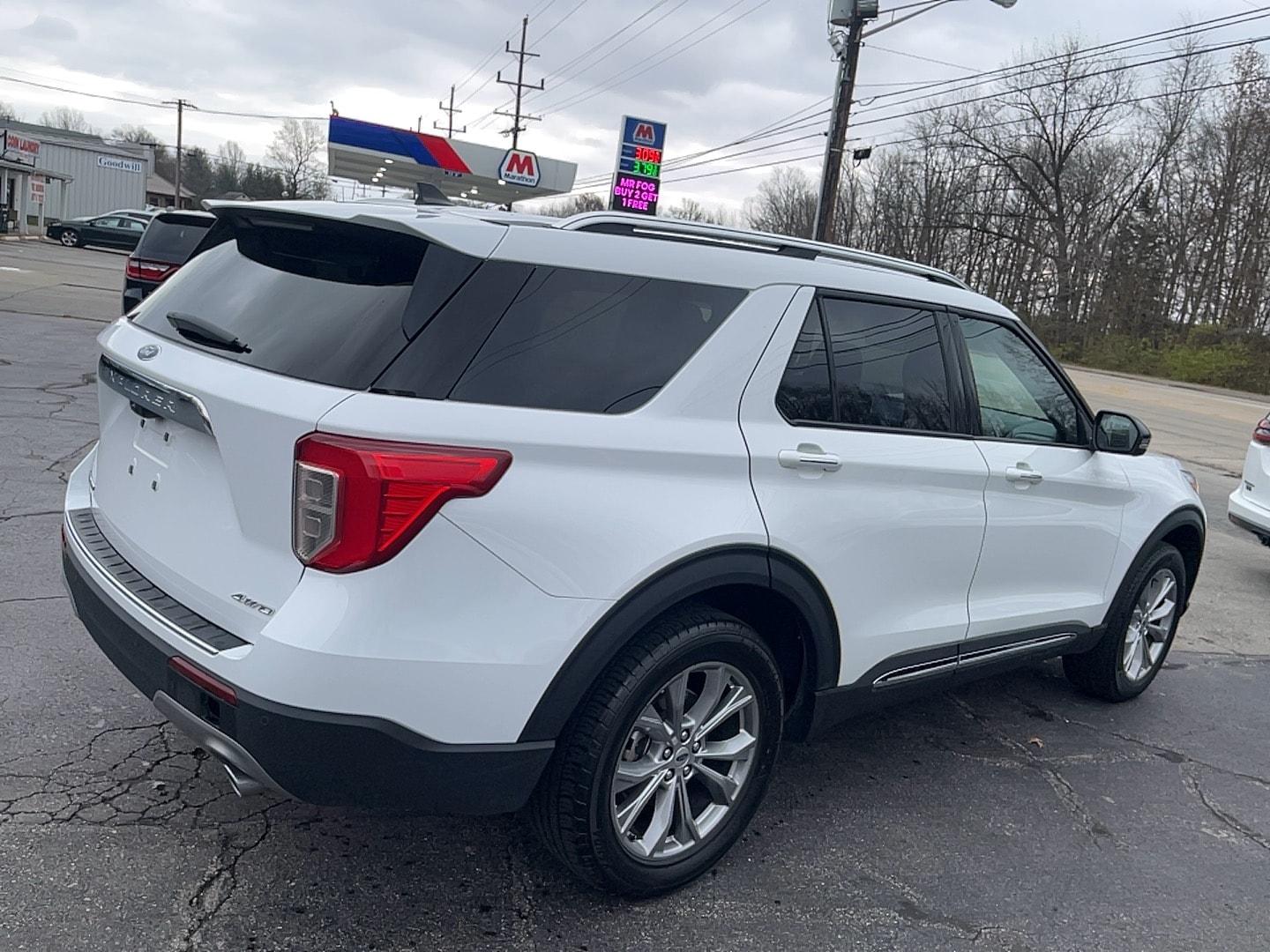 Thumbnail image of 2023 Ford Explorer at Batesville Chrysler Dodge Jeep Inc