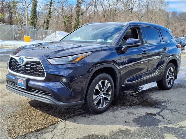 Thumbnail image of 2022 Toyota Highlander Hybrid at Toyota Universe