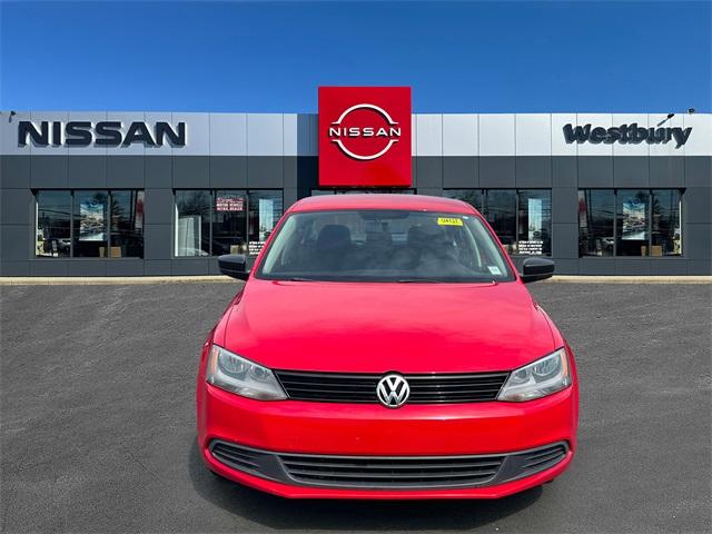 Thumbnail image of 2013 Volkswagen Jetta at Nissan of Westbury
