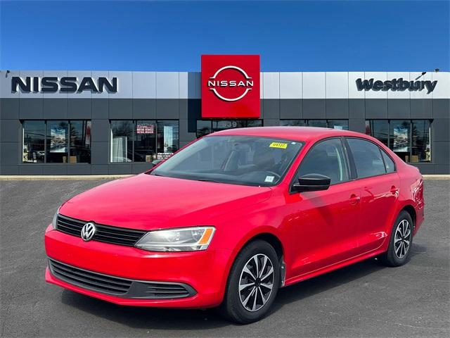 Thumbnail image of 2013 Volkswagen Jetta at Nissan of Westbury