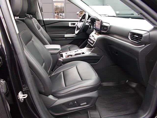 Thumbnail image of 2022 Ford Explorer at Hempstead Lincoln Ford