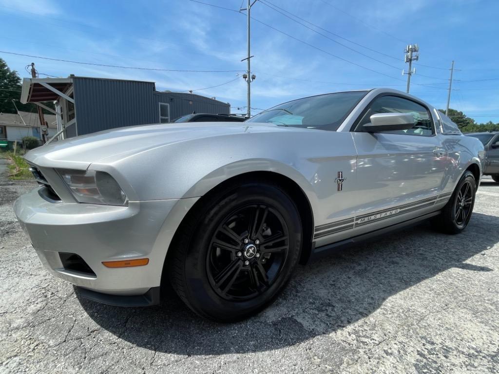 Thumbnail image of 2010 Ford Mustang at El Rey Trucks