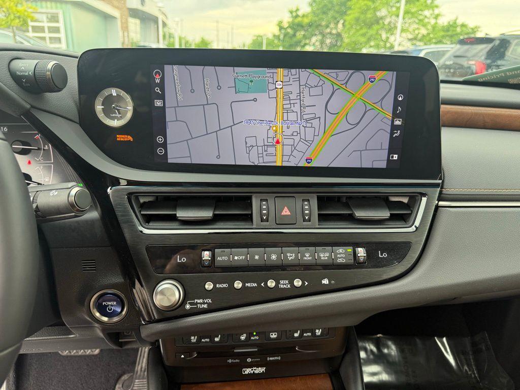 Thumbnail image of 2022 Lexus ES 300h at Northtown Lexus