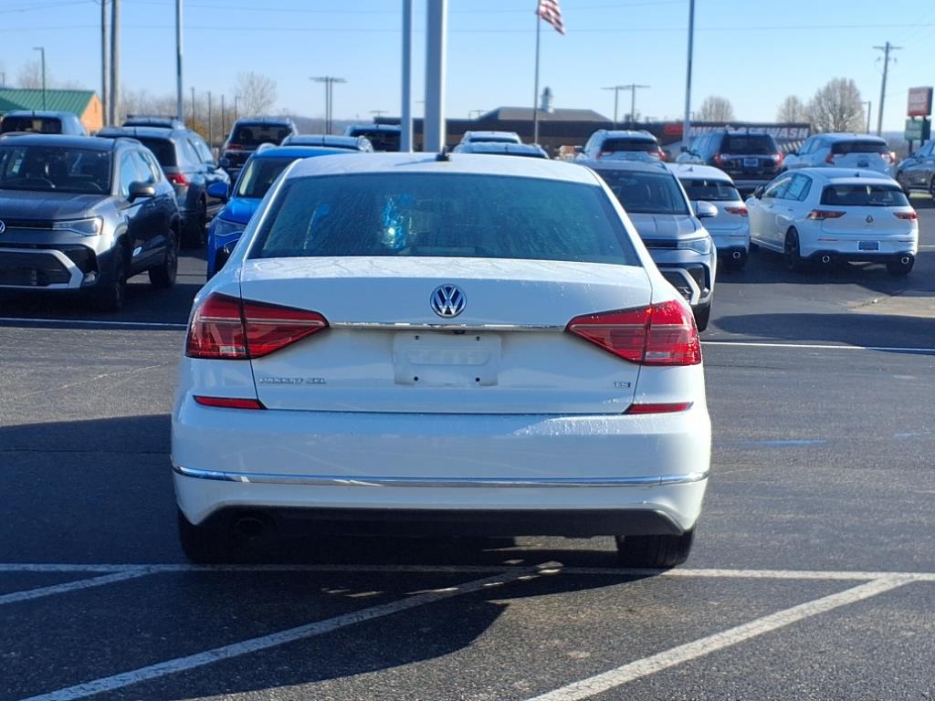 Thumbnail image of 2016 Volkswagen Passat at Fairfield Volkswagen