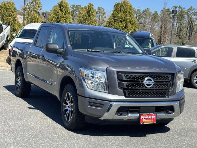 Thumbnail image of 2022 Nissan Titan at Riverhead Auto Mall