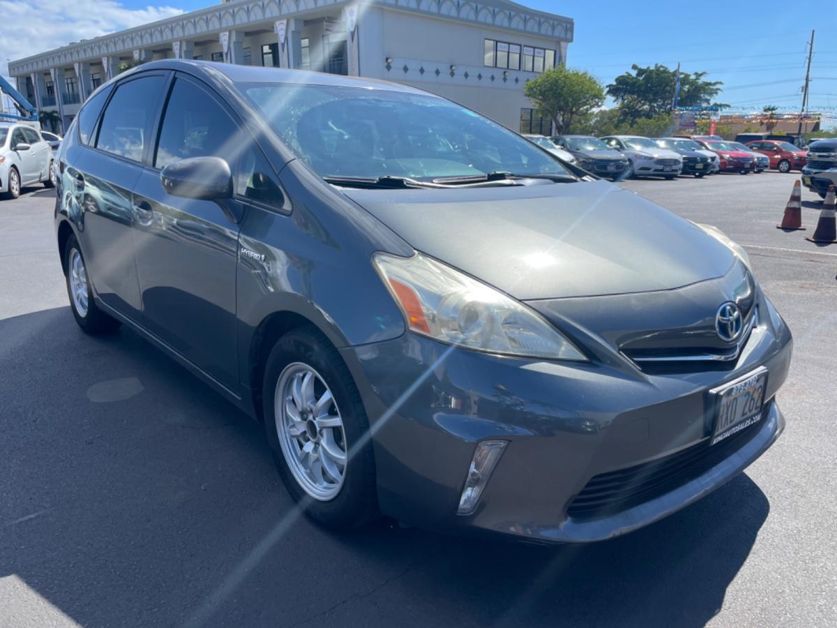 Thumbnail image of 2012 Toyota Prius v at Kihei Auto Sales Lot 2