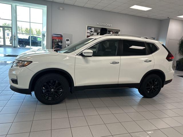 Thumbnail image of 2019 Nissan Rogue at Serpentini Chevrolet of Willoughby