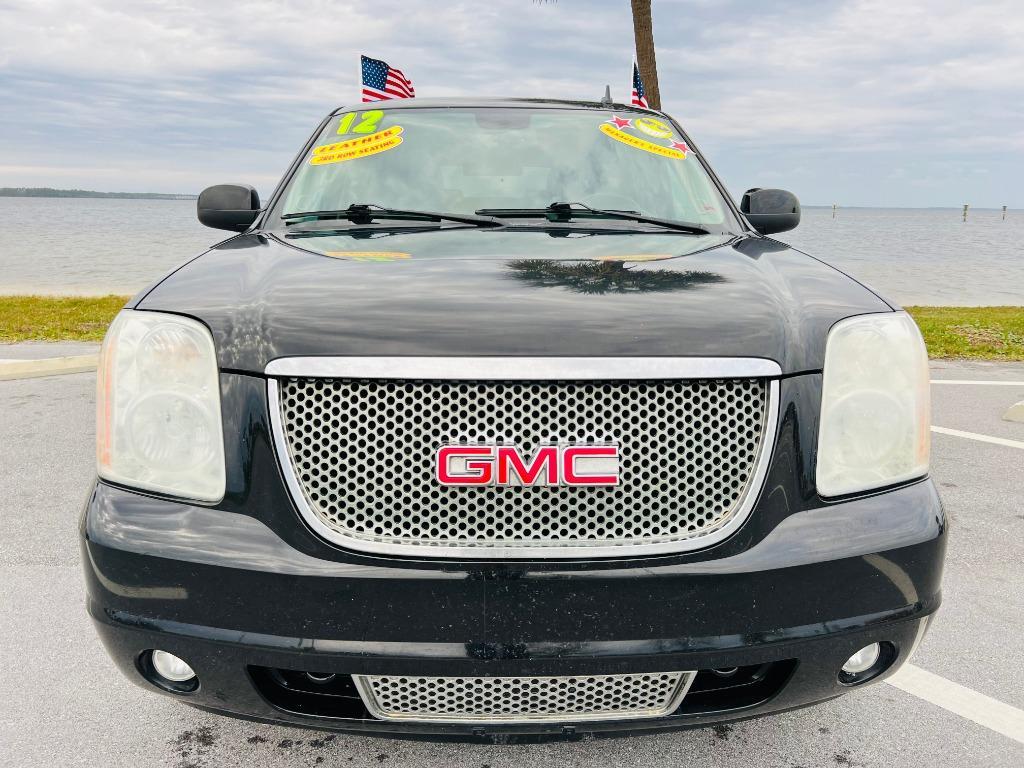 Thumbnail image of 2012 GMC Yukon at VIP Gold Motors