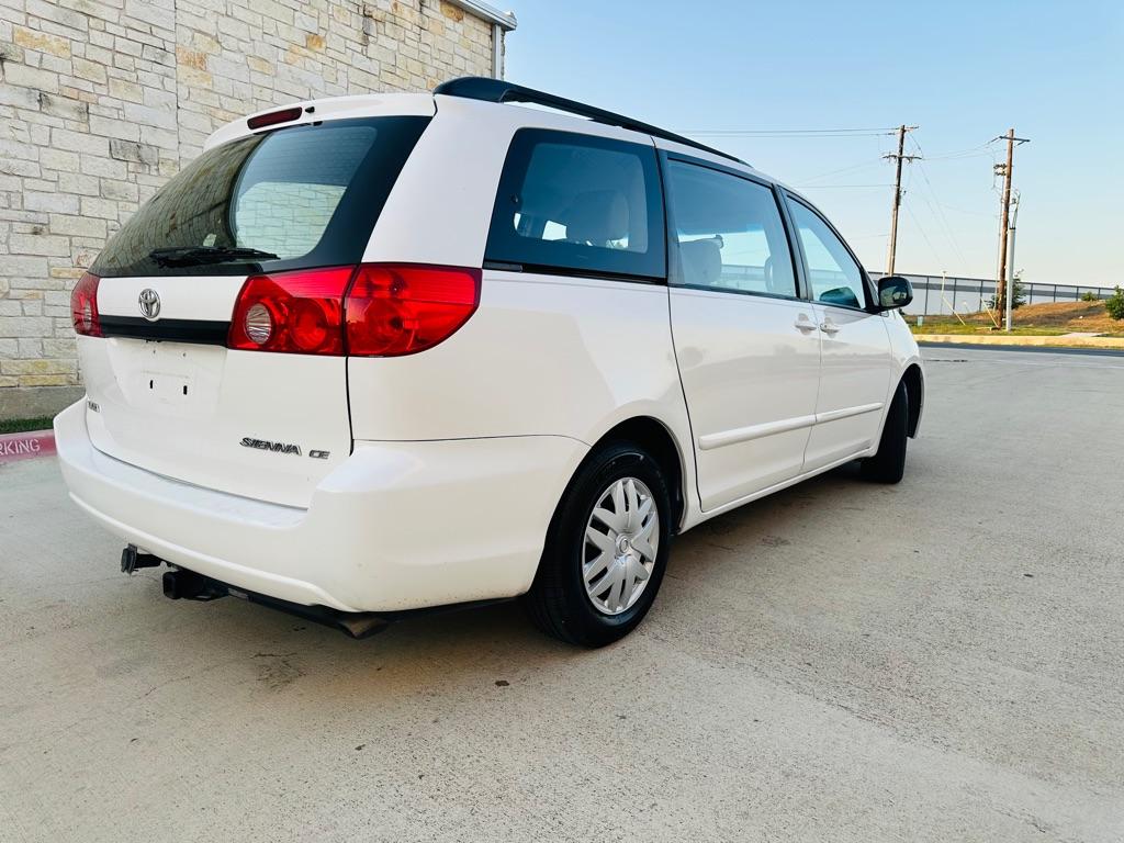 Thumbnail image of 2007 Toyota Sienna at ASCEND AUTOS