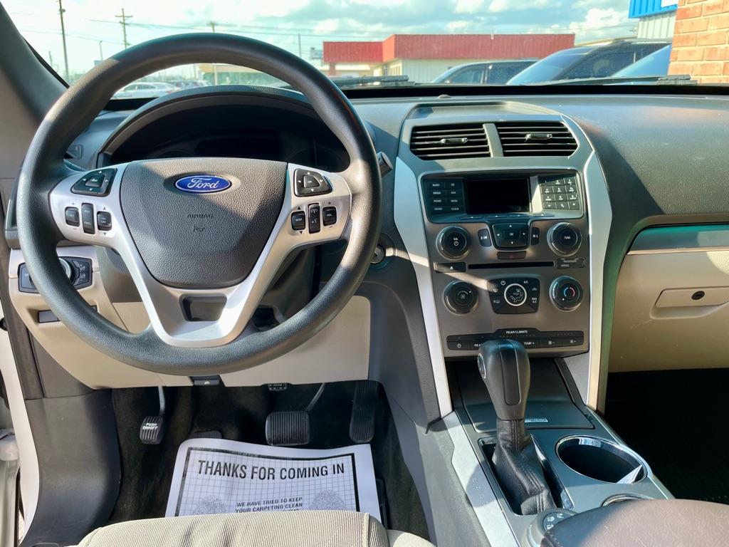 Thumbnail image of 2014 Ford Explorer at SIMPLI AUTO LLC