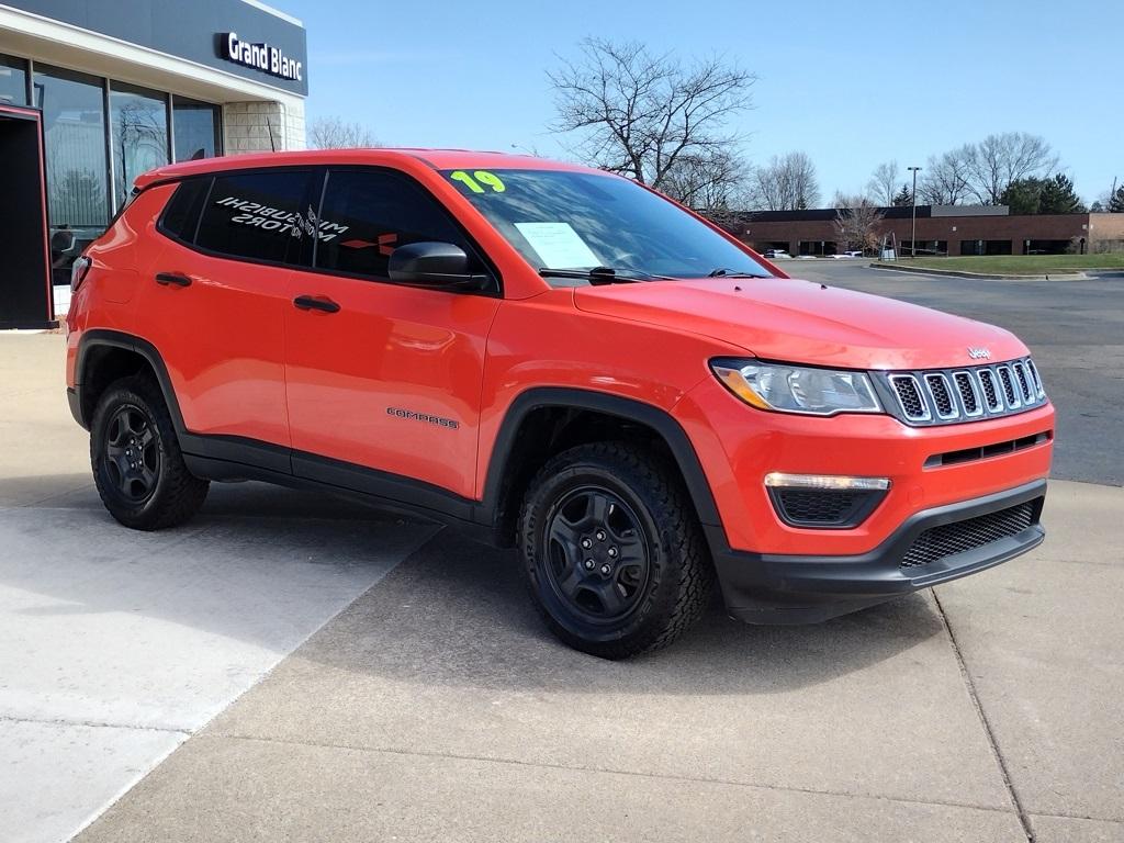 Thumbnail image of 2019 Jeep Compass at Grand Blanc Mitsubishi