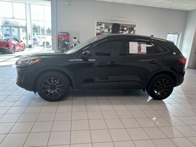 Thumbnail image of 2021 Ford Escape at Serpentini Chevrolet of Willoughby