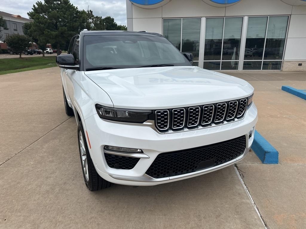 Thumbnail image of 2024 Jeep Grand Cherokee at Skyway Honda