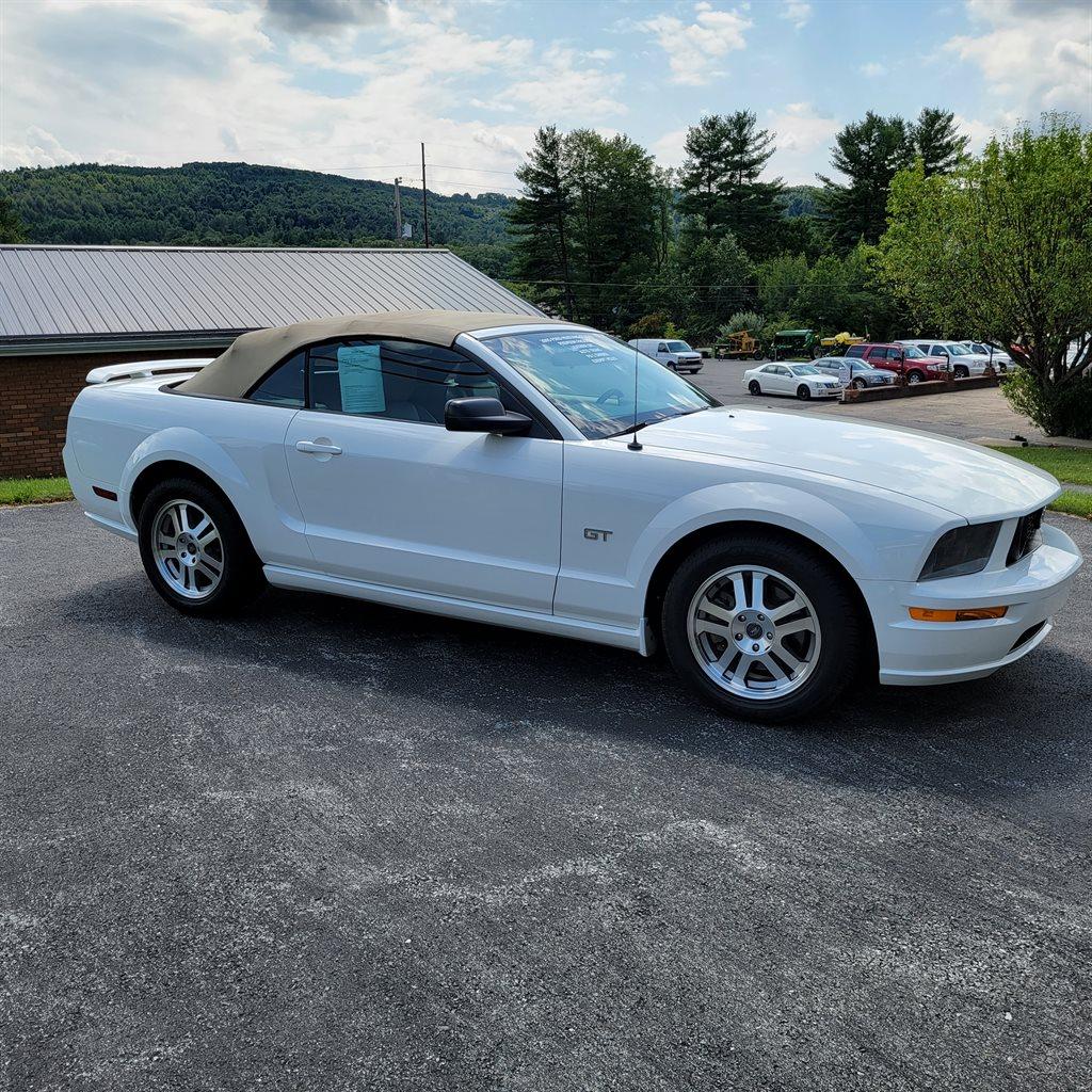 Thumbnail image of 2005 Ford Mustang at Auto Mart of Clearfield Inc