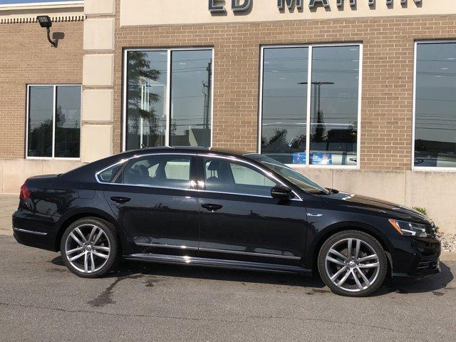Thumbnail image of 2017 Volkswagen Passat at 5 EM Used