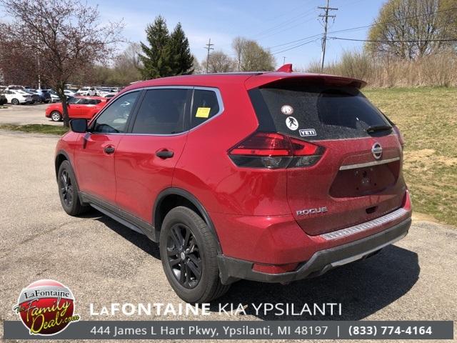 Thumbnail image of 2017 Nissan Rogue at LaFontaine Kia
