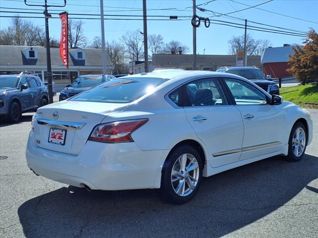 Thumbnail image of 2015 Nissan Altima at Hilltop Nissan