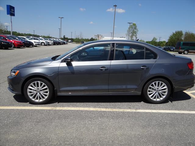 Thumbnail image of 2015 Volkswagen Jetta at Autonation Volkswagen North Columbus