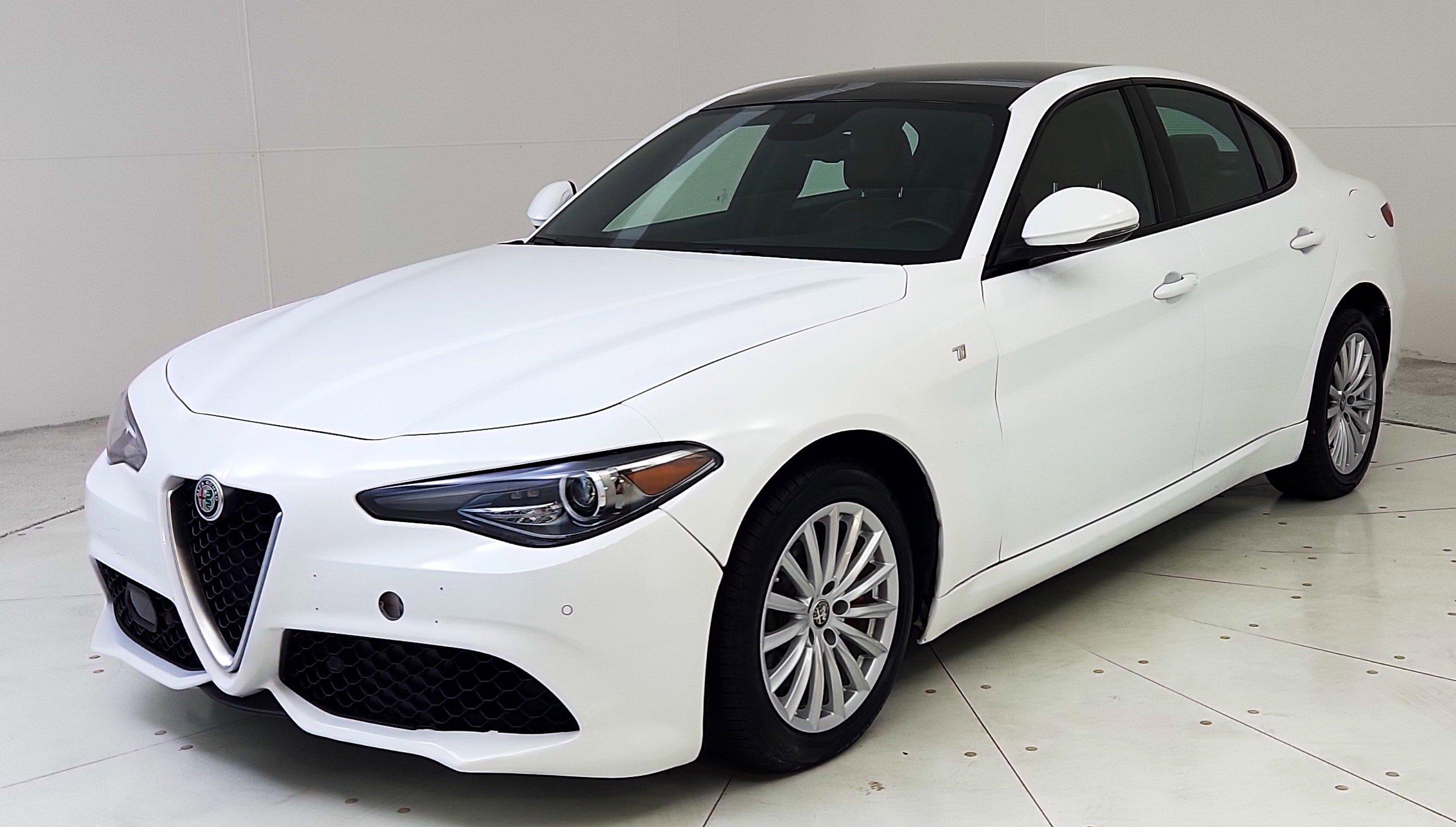 Thumbnail image of 2023 Alfa Romeo Giulia at Maserati & Alfa Romeo of Monmouth