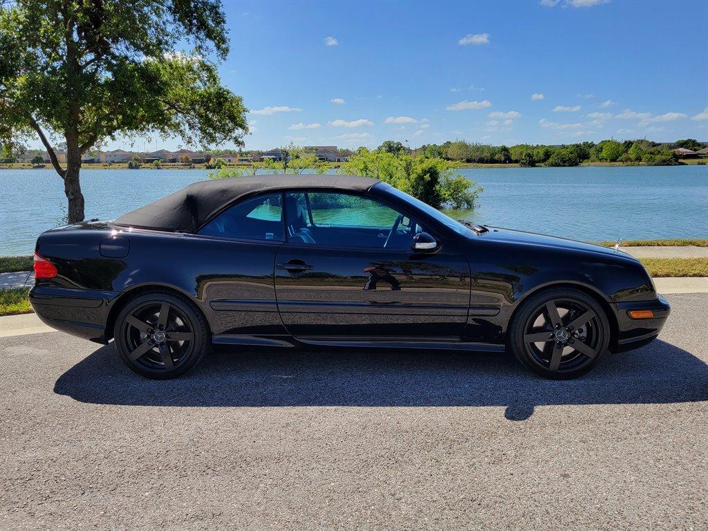 Thumbnail image of 2002 Mercedes-Benz CLK at Auto Search & Sales