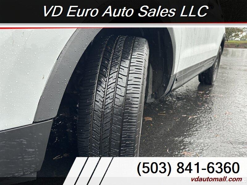 Thumbnail image of 2017 Ford Explorer at VD Euro Auto Sales LLC