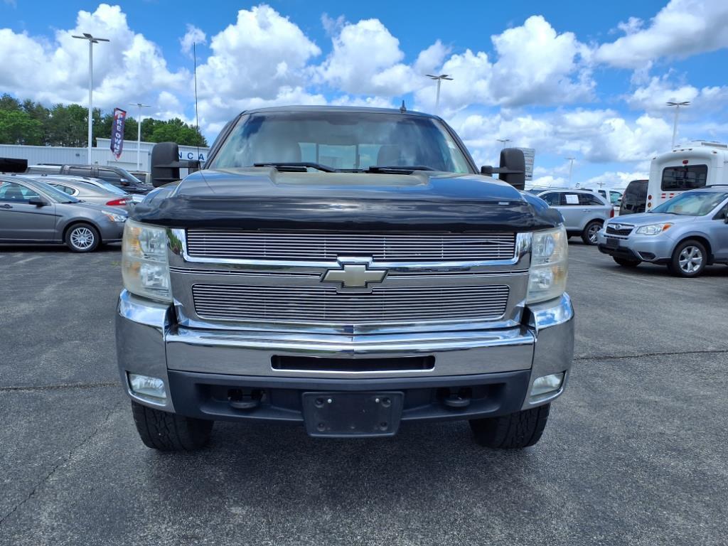Thumbnail image of 2009 Chevrolet Silverado 2500HD at Duncan Ford Chrysler