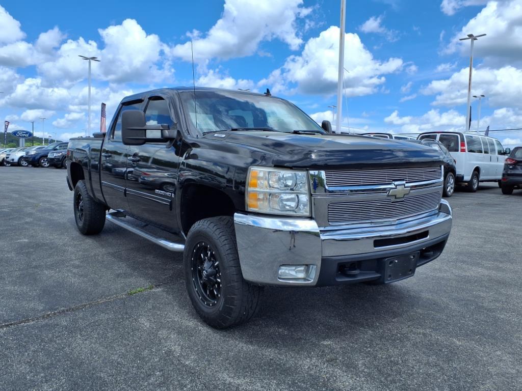 Thumbnail image of 2009 Chevrolet Silverado 2500HD at Duncan Ford Chrysler