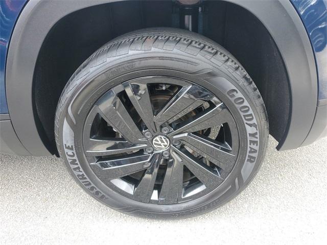 Thumbnail image of 2022 Volkswagen Atlas Cross Sport at Doral Lincoln