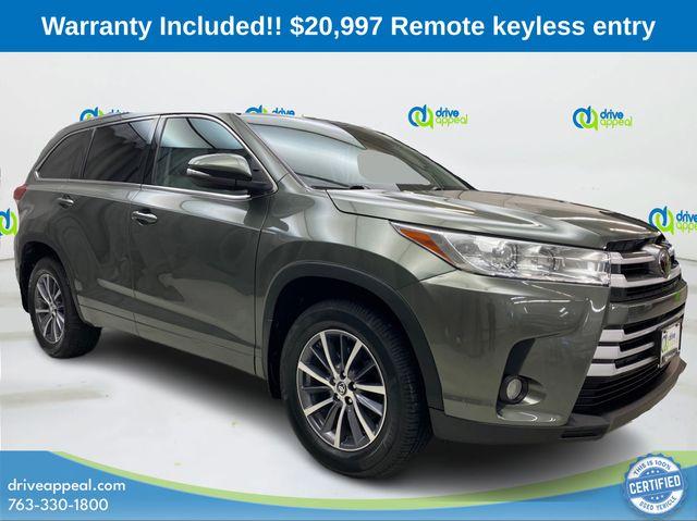 Thumbnail image of 2017 Toyota Highlander at AC Motors