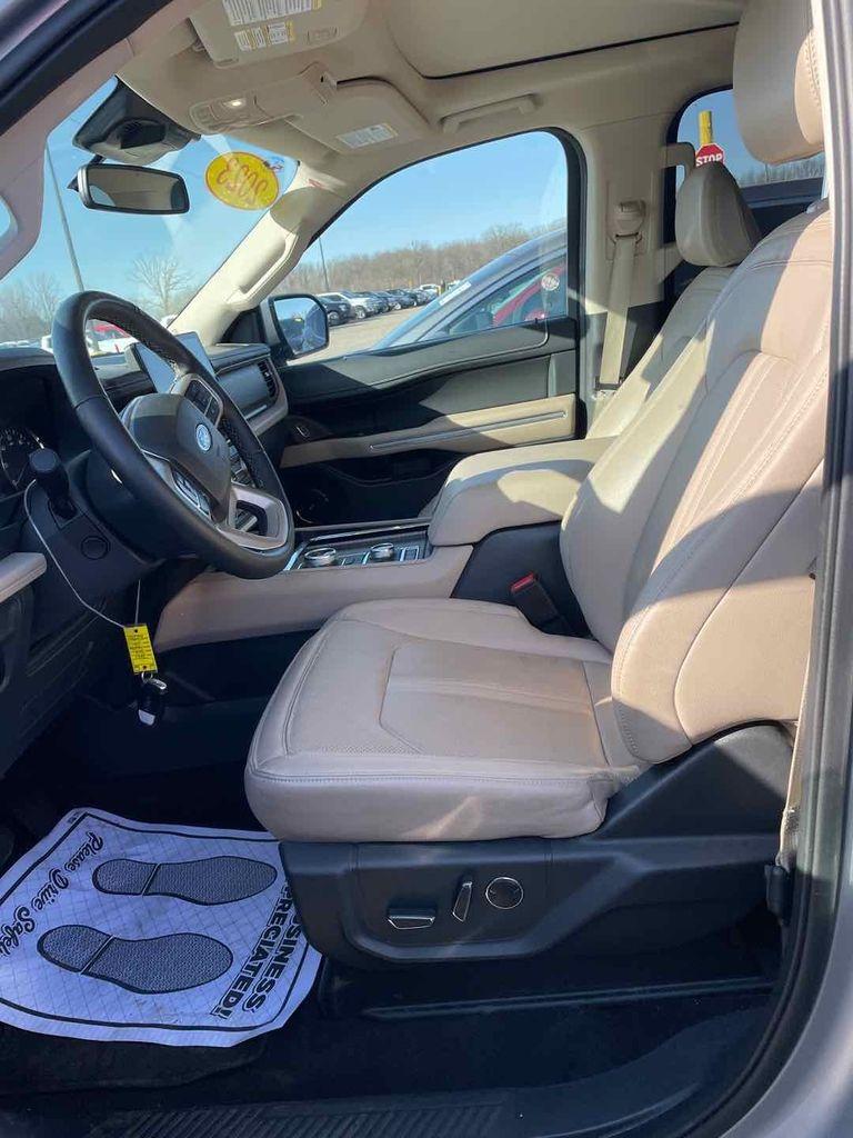 Thumbnail image of 2023 Ford Expedition at Jim Riehl's Friendly Ford of Charlevoix