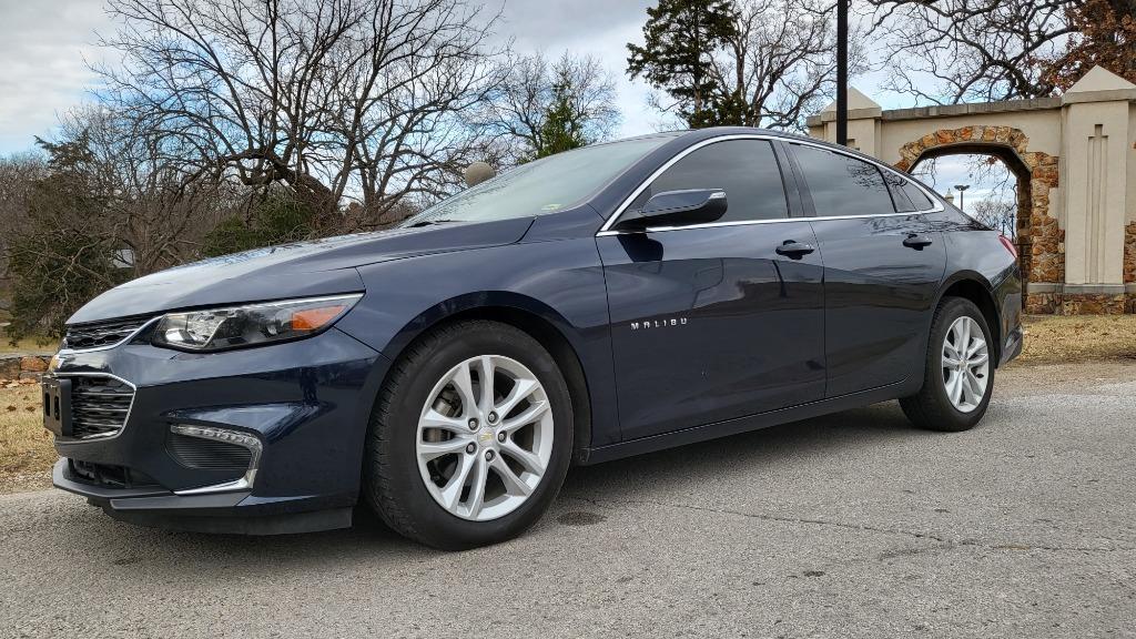 Thumbnail image of 2018 Chevrolet Malibu at 417AutoLand.com of Springfield, MO