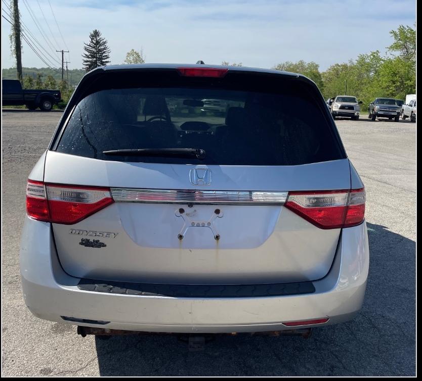 Thumbnail image of 2013 Honda Odyssey at Caruzin Autohub