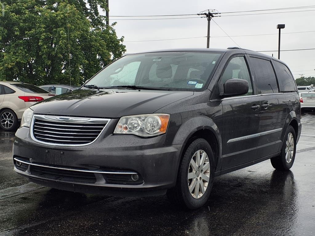 Thumbnail image of 2015 Chrysler Town and Country at Instacredit Automart