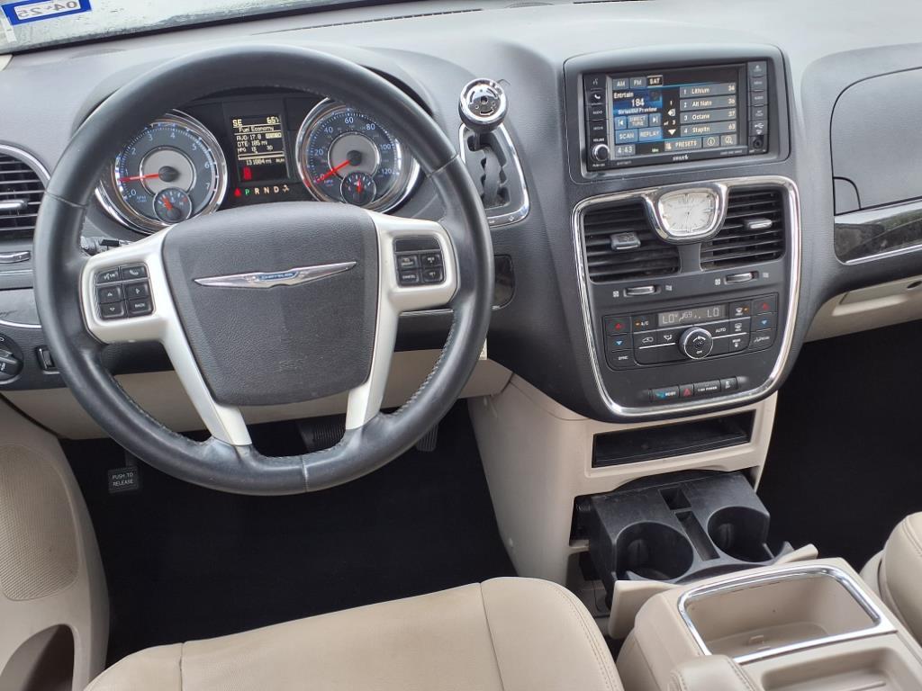 Thumbnail image of 2015 Chrysler Town and Country at Instacredit Automart