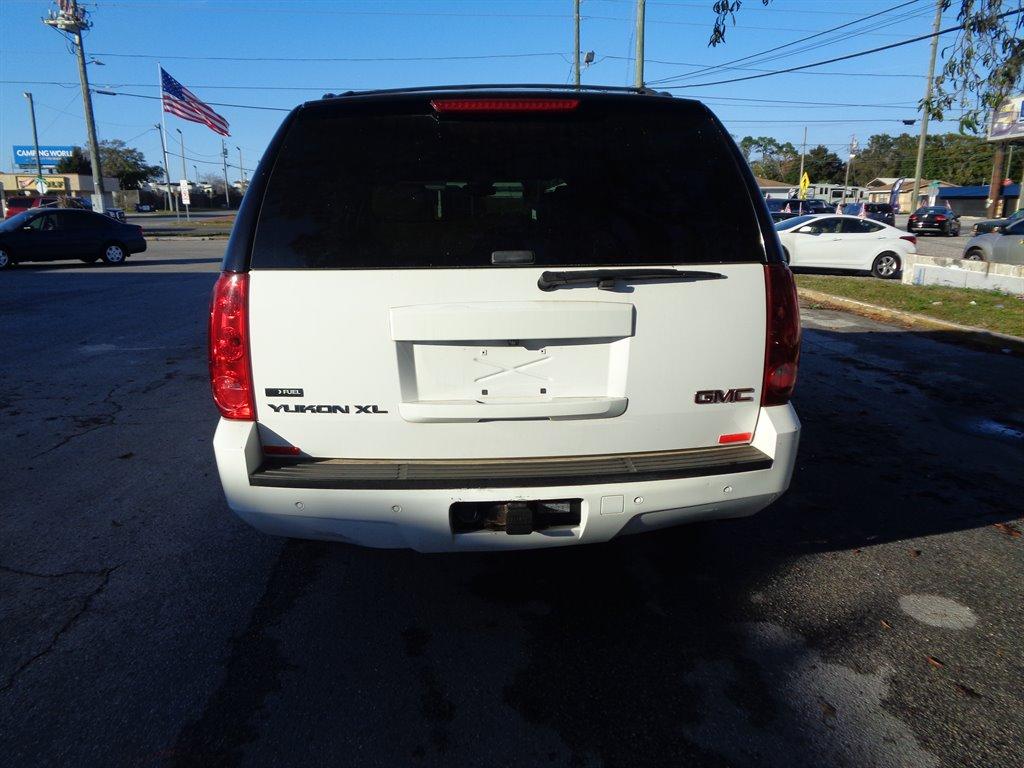 Thumbnail image of 2008 GMC Yukon XL at East Lake Truck & Car Sales