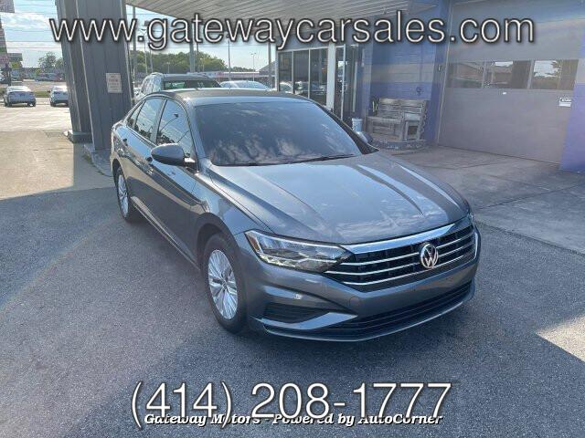 Thumbnail image of 2019 Volkswagen Jetta at Gateway Motors
