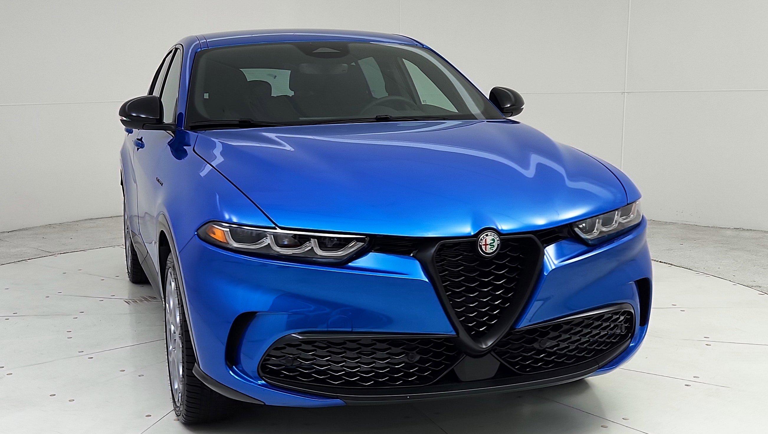 Thumbnail image of 2024 Alfa Romeo Tonale Hybrid at Maserati & Alfa Romeo of Monmouth