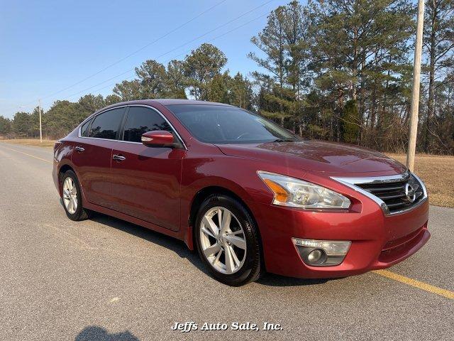 Thumbnail image of 2015 Nissan Altima at Jeff's Auto Sale, Inc.