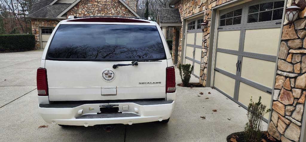 Thumbnail image of 2004 Cadillac Escalade at Hammonton Auto Exchange