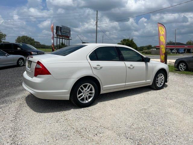 Thumbnail image of 2011 Ford Fusion at Reliable Auto Market