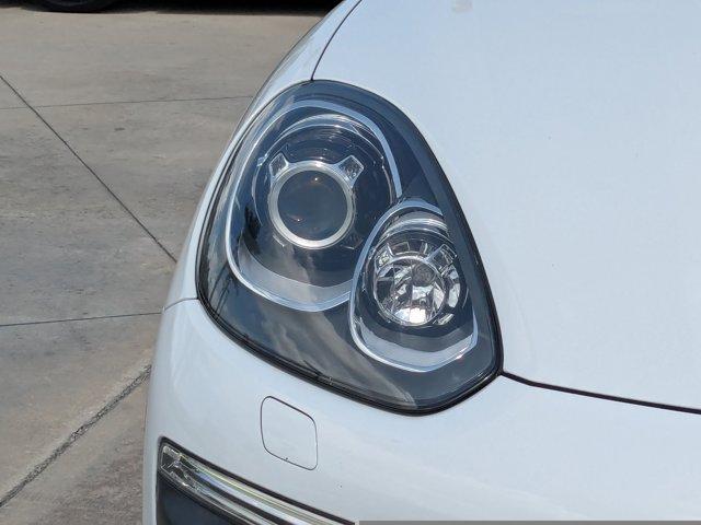 Thumbnail image of 2017 Porsche Cayenne at Tamiami Hyundai Mitsubishi Used