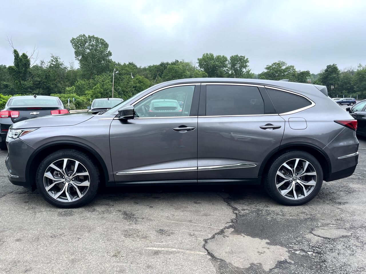 Thumbnail image of 2022 Acura MDX at Rockland Motors