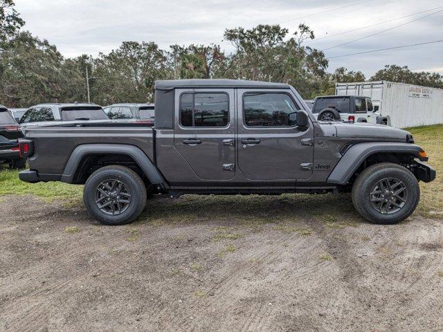 Thumbnail image of 2025 Jeep Gladiator at Jerry Ulm Dodge Chrysler Jeep_DMS
