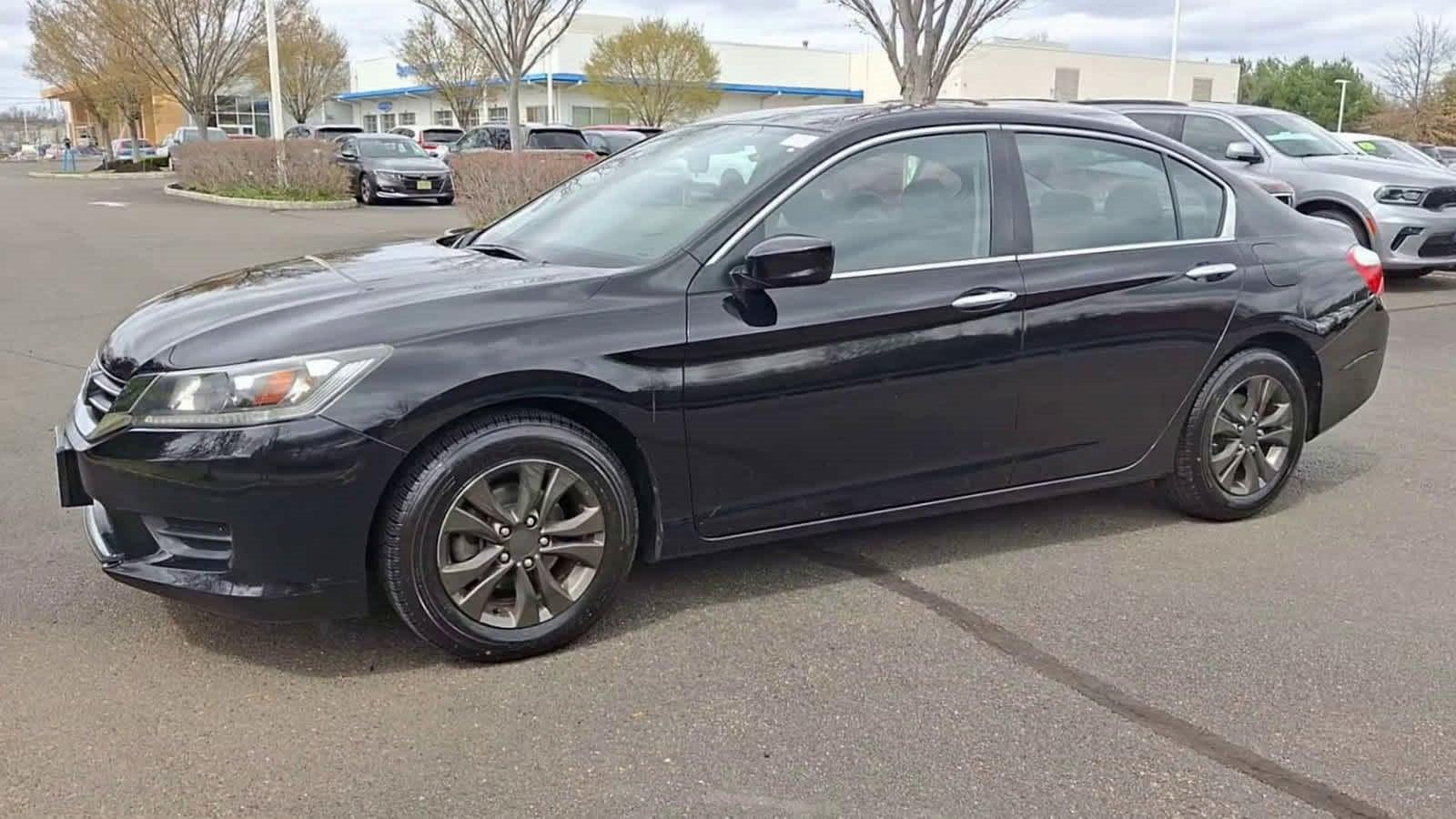 Thumbnail image of 2014 Honda Accord at Hamilton Honda
