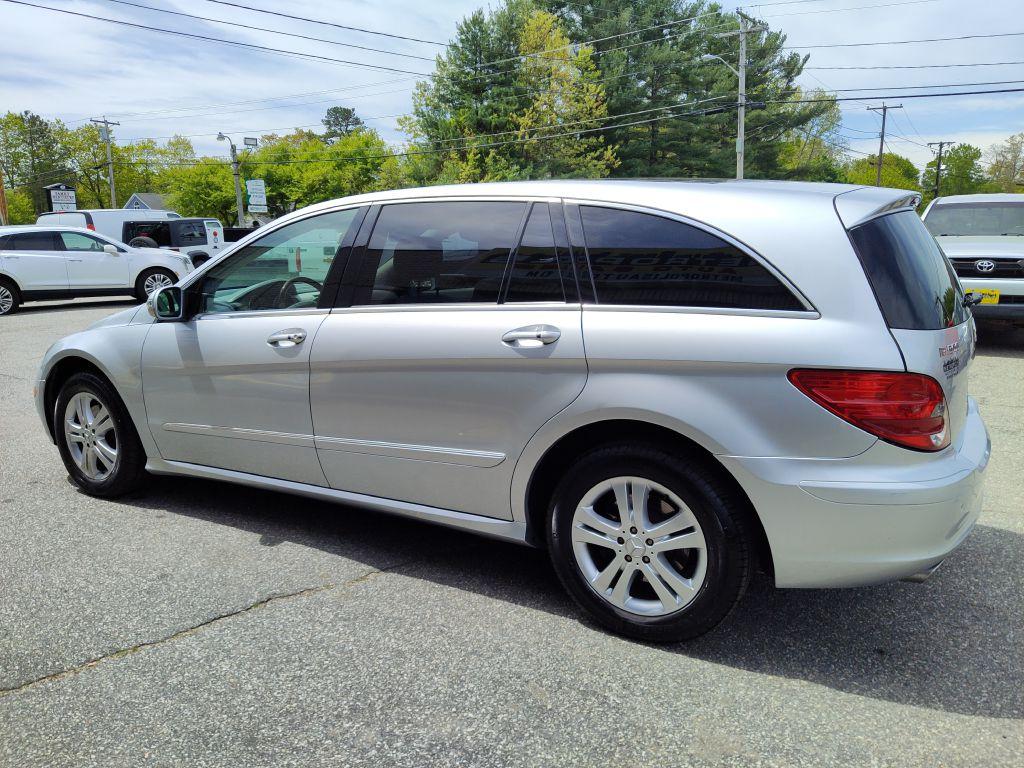 Thumbnail image of 2006 Mercedes-Benz R-Class at METROPOLIS AUTO SALES, LLC