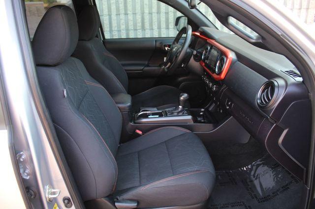 Thumbnail image of 2017 Toyota Tacoma at Lexdan Automotive Inc.