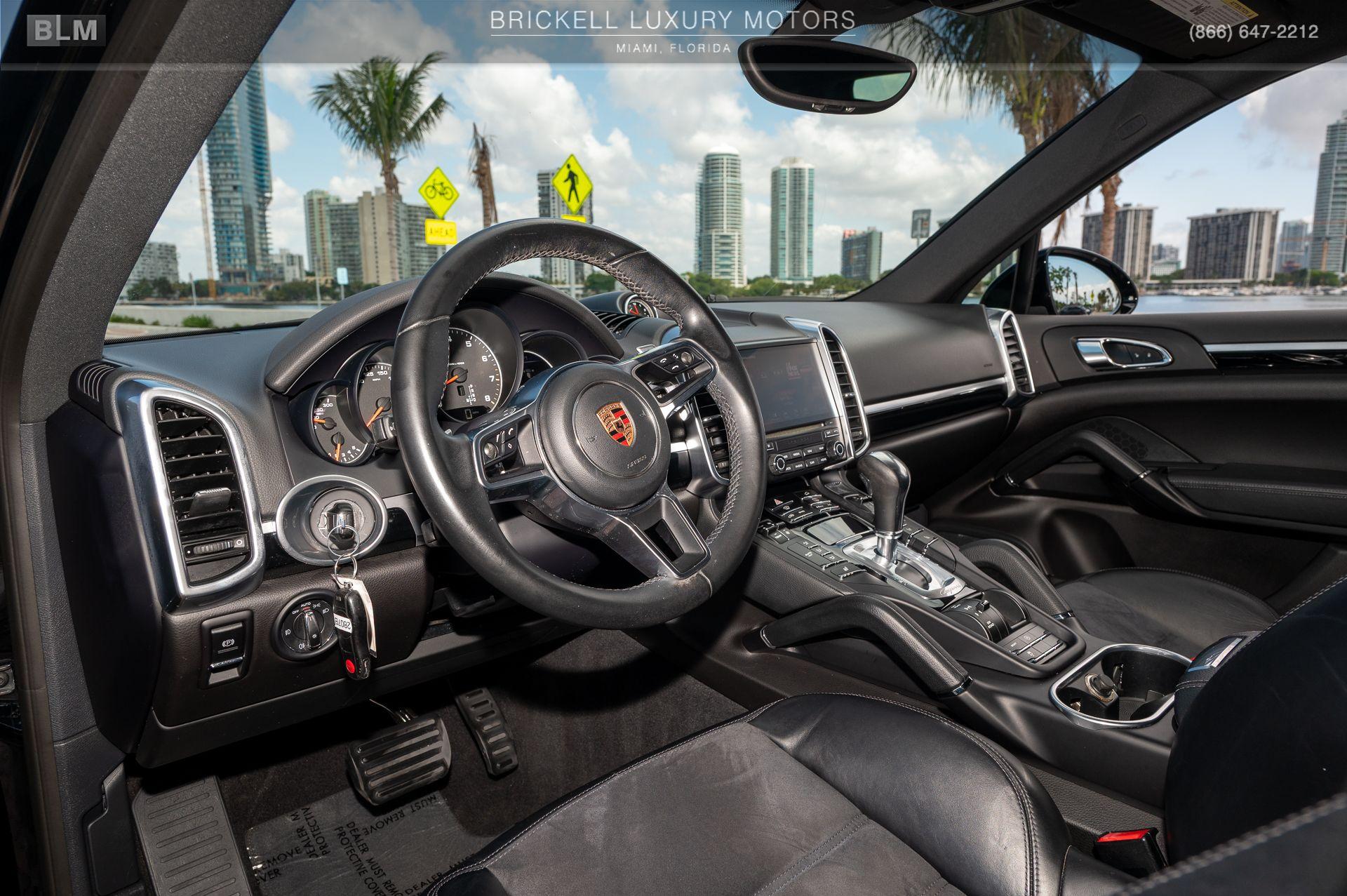 Thumbnail image of 2018 Porsche Cayenne at Brickell Mazda
