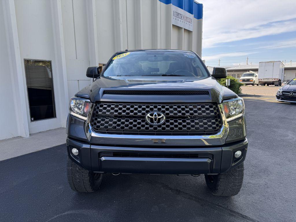 Thumbnail image of 2017 Toyota Tundra at ZARA AUTO SALES INC