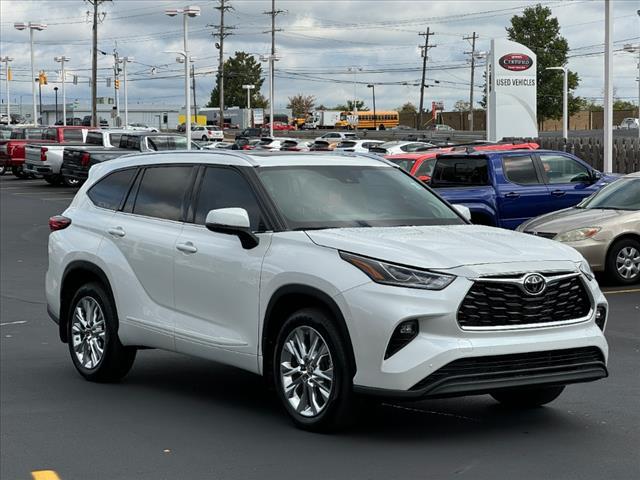 Thumbnail image of 2023 Toyota Highlander at Joseph Toyota Of Cincinnati