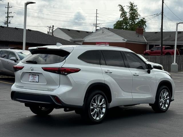 Thumbnail image of 2023 Toyota Highlander at Joseph Toyota Of Cincinnati